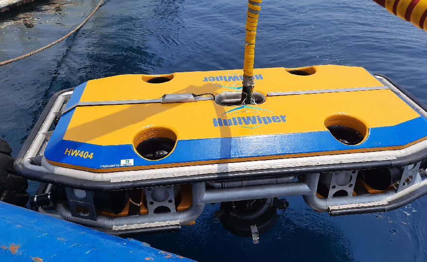 HullWiper teams up with World Subsea Services to bring hull cleaning operations to Sri Lanka